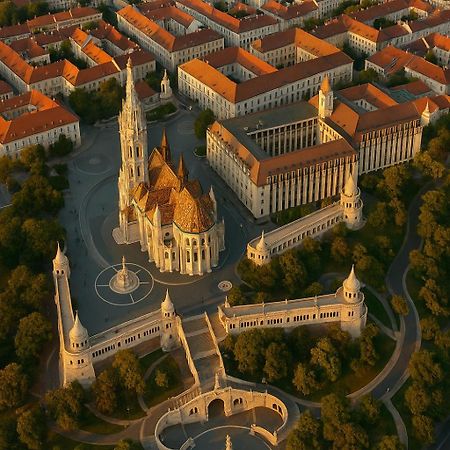 Premium Buda Castle Apartment Budapest Bagian luar foto